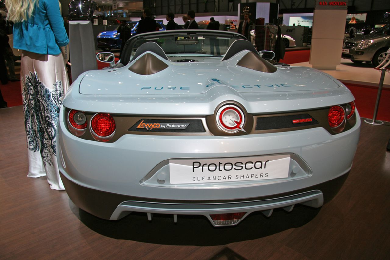 Illustration for article titled Protoscar LAMPO: AWD Solar-Powered Electric Roadster Fun